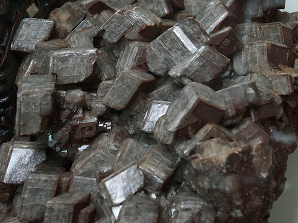 鎢礦球磨機(jī)好在哪？