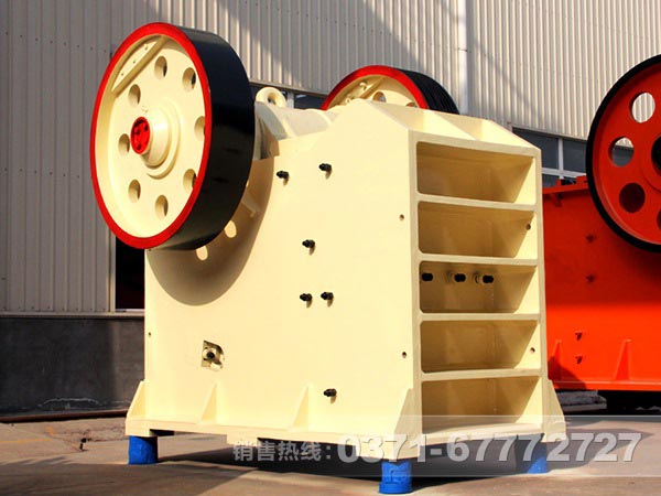 蛭石破碎選顎式破碎機效果好不好？