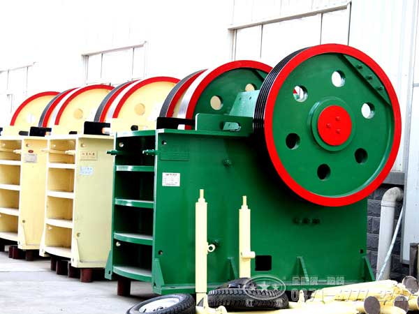 河南沙石料破碎機廠家怎么樣？