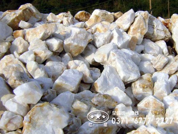 石英石粉碎機(jī)價(jià)格多少？