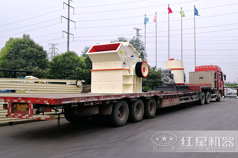 液壓開箱式制砂機已發(fā)貨 液壓開箱式制砂機已發(fā)貨