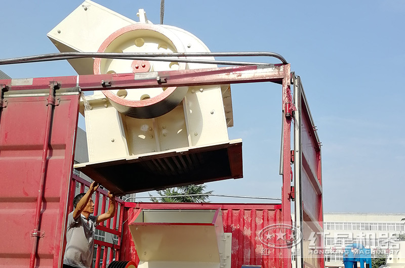 設(shè)備裝車發(fā)貨 設(shè)備裝車發(fā)貨