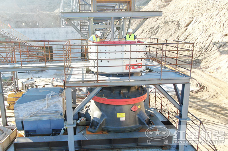 ?單缸圓錐破碎機工作現(xiàn)場圖片