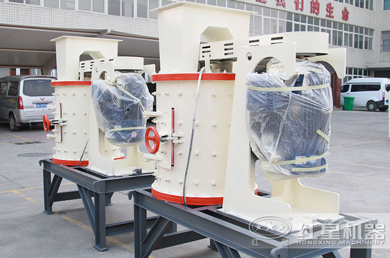 小型石頭破碎機圖片(復(fù)合破) 小型石頭破碎機圖片(復(fù)合破)