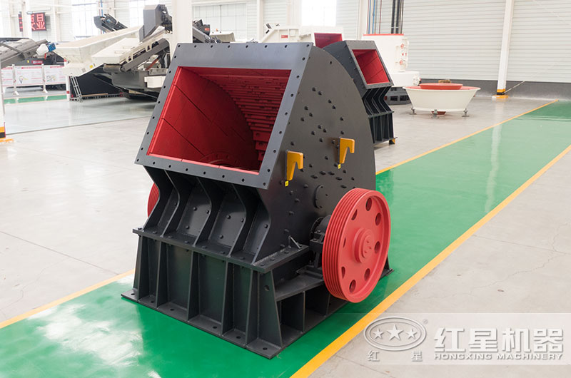 錘式破碎機(jī)圖片 錘式破碎機(jī)圖片