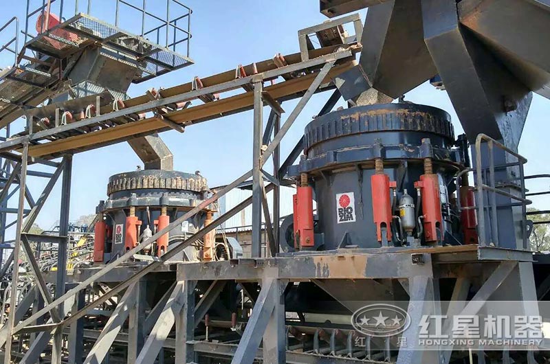 圓錐破安裝搭建現(xiàn)場圖 圓錐破安裝搭建現(xiàn)場圖