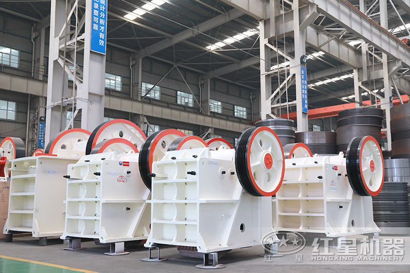 粗碎機(jī)-顎式破碎機(jī)