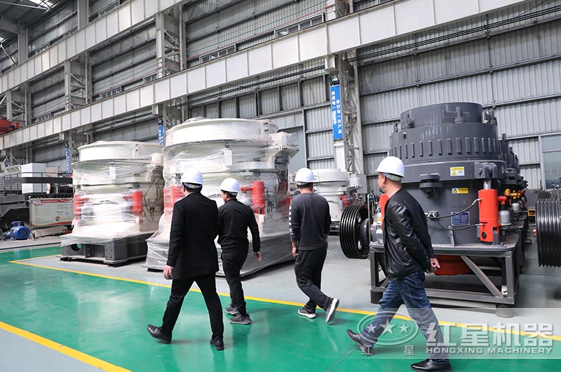 客戶來(lái)廠參觀了解設(shè)備 客戶來(lái)廠參觀了解設(shè)備