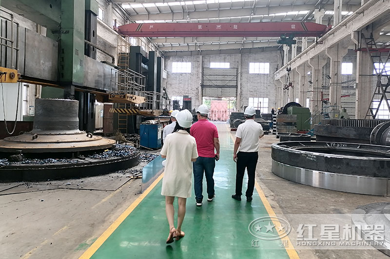 客戶到車(chē)間考察設(shè)備 客戶到車(chē)間考察設(shè)備