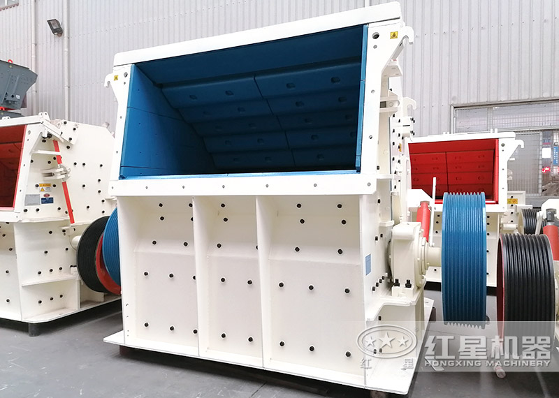 1214反擊破時產(chǎn)多少噸 ？錘破與反擊破哪個好