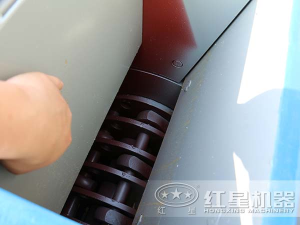 錘式打砂機局部細節(jié)