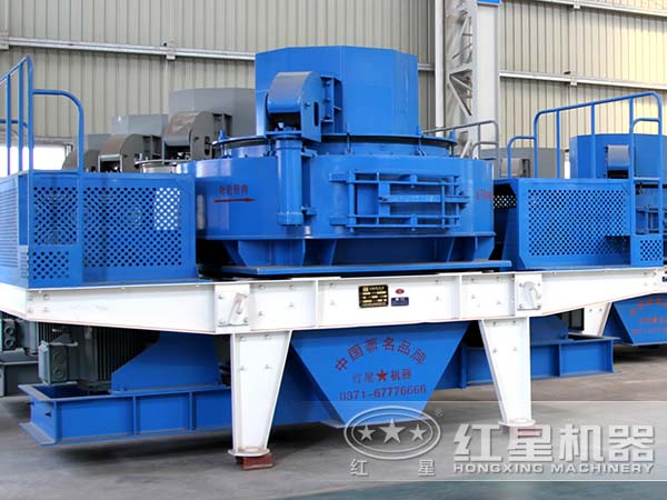 建筑行業(yè)的發(fā)展離不開(kāi)人工制砂機(jī)的大力支持