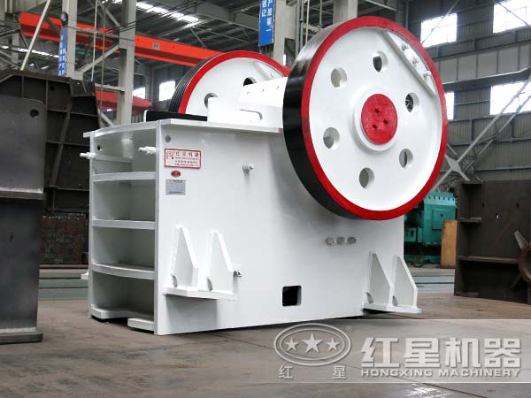 1215廢鋼鄂式破碎機(jī)多少錢(qián)一臺(tái)？預(yù)期產(chǎn)值可達(dá)多少噸？