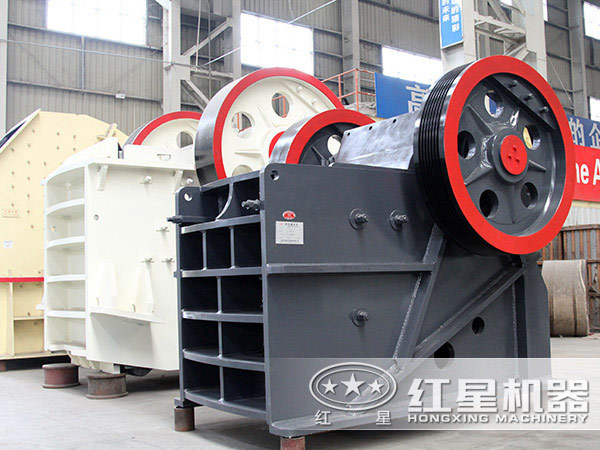慶元旦，河南紅星鄂式破碎機年末大優(yōu)惠開始了