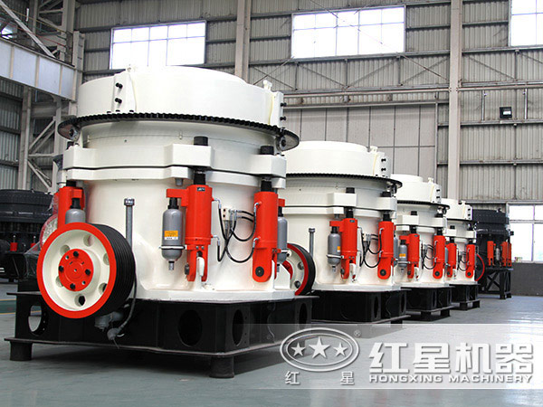 1750型短頭圓錐破碎機(jī)多少錢？大概生產(chǎn)量可達(dá)多少噸？