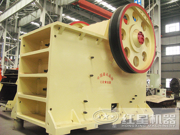 一天800噸左右鵝卵石加工選用750x1060顎式破碎機合適不？