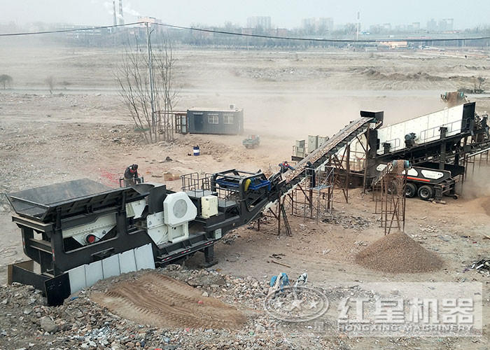 流動石子加工機作業(yè)現(xiàn)場
