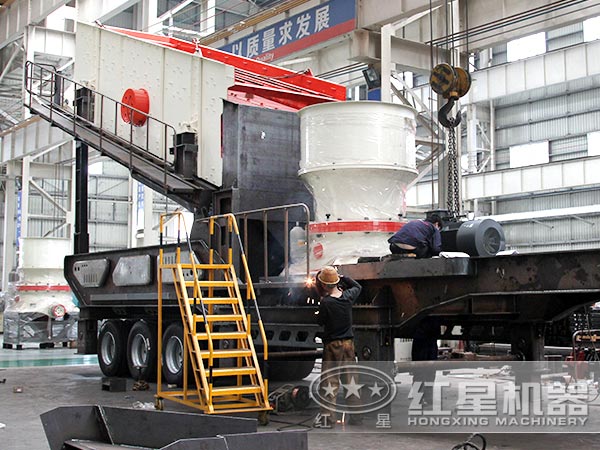 什么樣的碎石機(jī)讓千萬(wàn)客戶如此著迷？移動(dòng)碎石機(jī)廠家為您揭秘