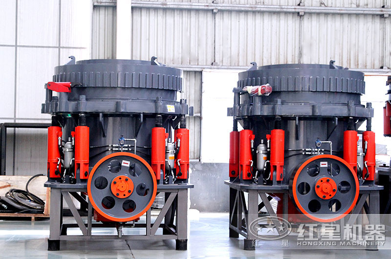 含鐵的石頭用什么破碎機(jī)粉碎比較好？