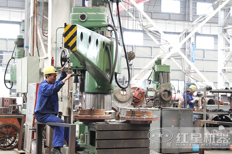 移動(dòng)式破碎機(jī)生產(chǎn)廠家