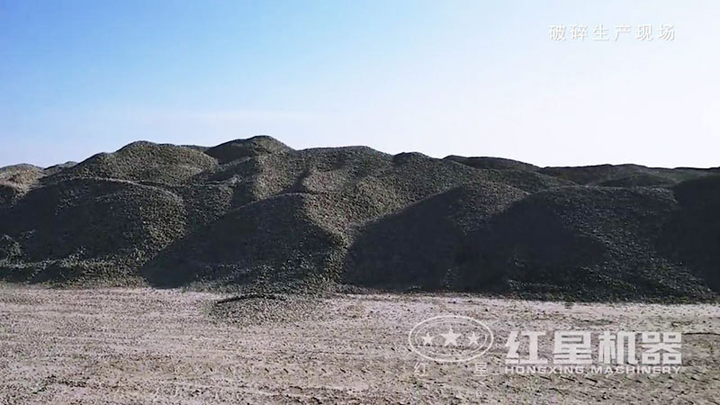 建筑廢料破碎機多少錢一臺？（內(nèi)含現(xiàn)場作業(yè)視頻）