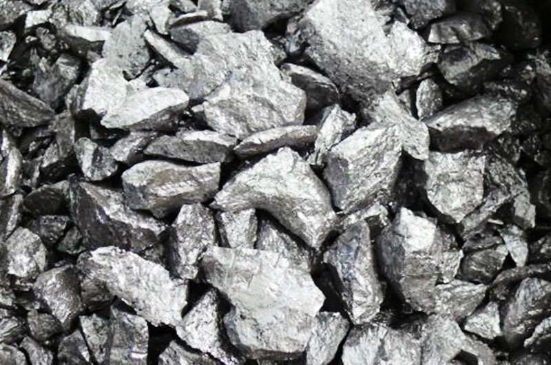 成套環(huán)保工業(yè)硅破碎機設(shè)備有哪些，價格是多少？