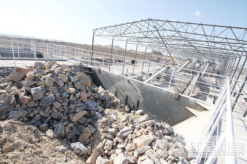 哪些機(jī)器能把石頭破碎成石子，價(jià)格是多少？