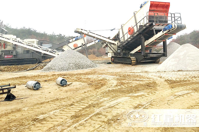 紅星履帶移動(dòng)式破碎機(jī)多少錢(qián)一套？質(zhì)量怎么樣