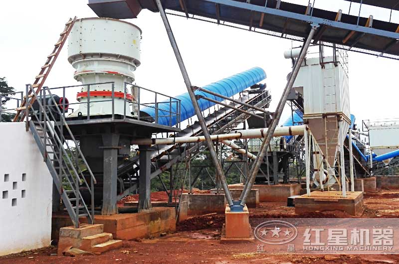 鋁礦石破碎生產(chǎn)線客戶現(xiàn)場(chǎng)