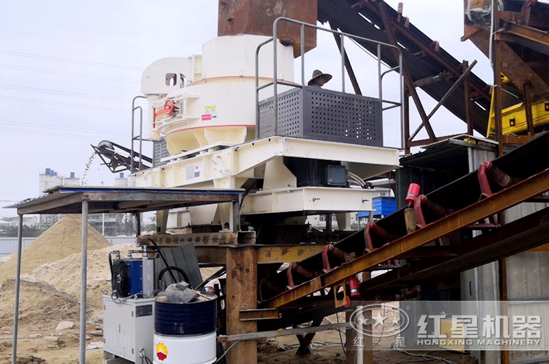 哪里有碎石粉砂機(jī)？時(shí)產(chǎn)200噸的價(jià)格多少錢(qián)