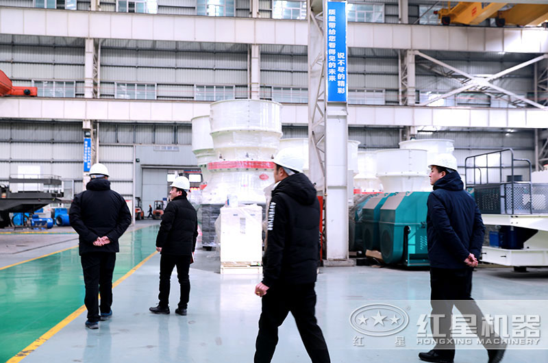 反擊破與圓錐破有什么區(qū)別，制砂用反擊破好還是圓錐破好？