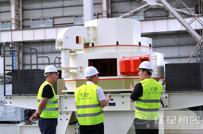 私人機(jī)制砂場(chǎng)違法嗎？開(kāi)辦機(jī)制砂廠要多少錢(qián)？