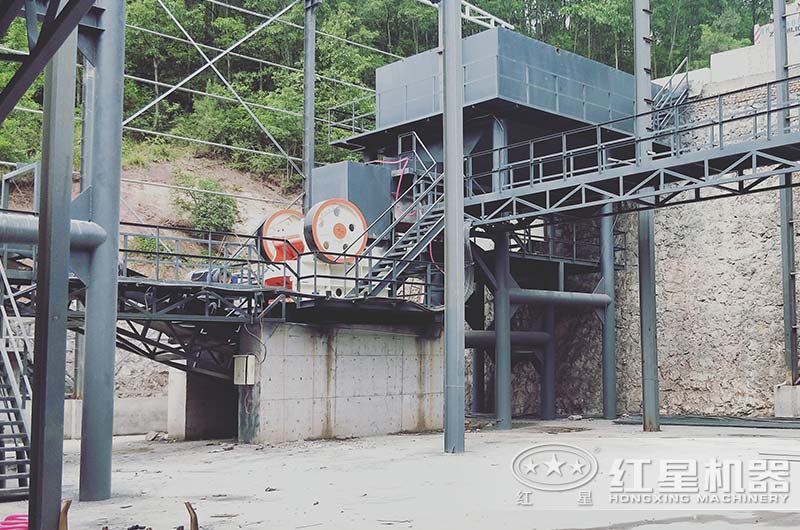 價格5萬元小型碎石機設(shè)備都有哪些？