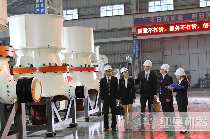 破碎機(jī)可以破碎硅鐵嗎？2020年硅鐵多少錢一噸