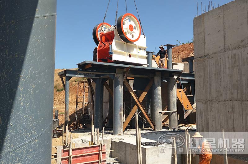 每小時產(chǎn)10噸碎石機有哪些？多少錢一臺？