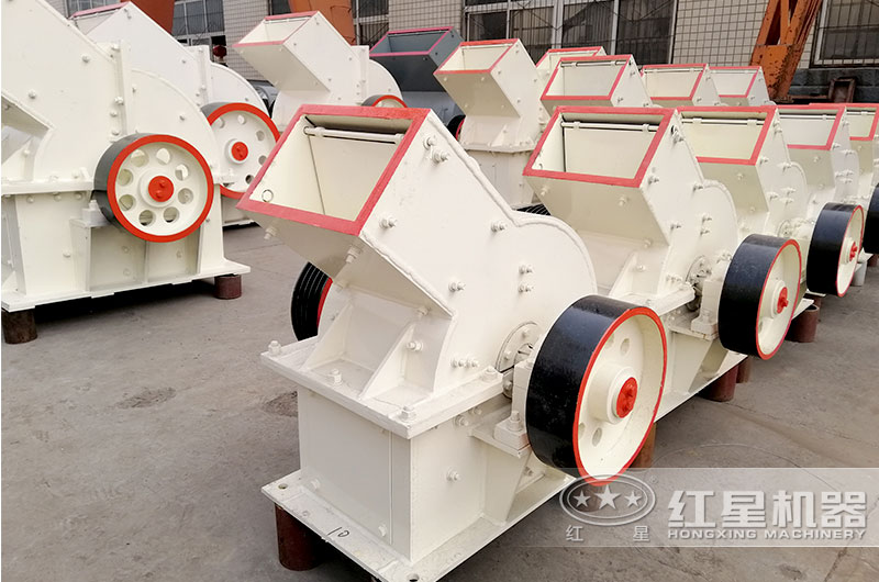 錘式碎石機(jī)每小時生產(chǎn)10噸多少錢？哪里有生產(chǎn)廠家？