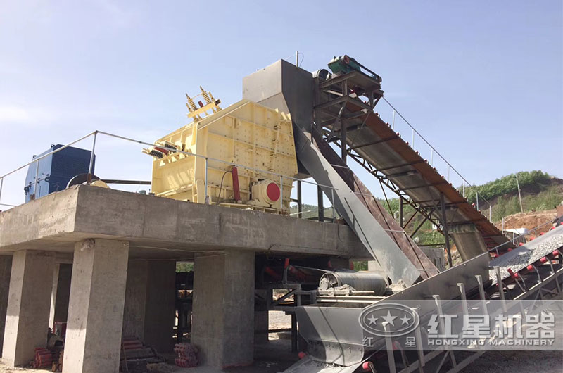 螢石破碎機(jī)多少錢一臺(tái)？?jī)?nèi)有詳細(xì)型號(hào)參數(shù)