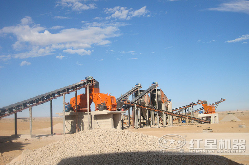 哪種破碎機(jī)加工螢石效果好？有沒(méi)有時(shí)產(chǎn)50噸的？