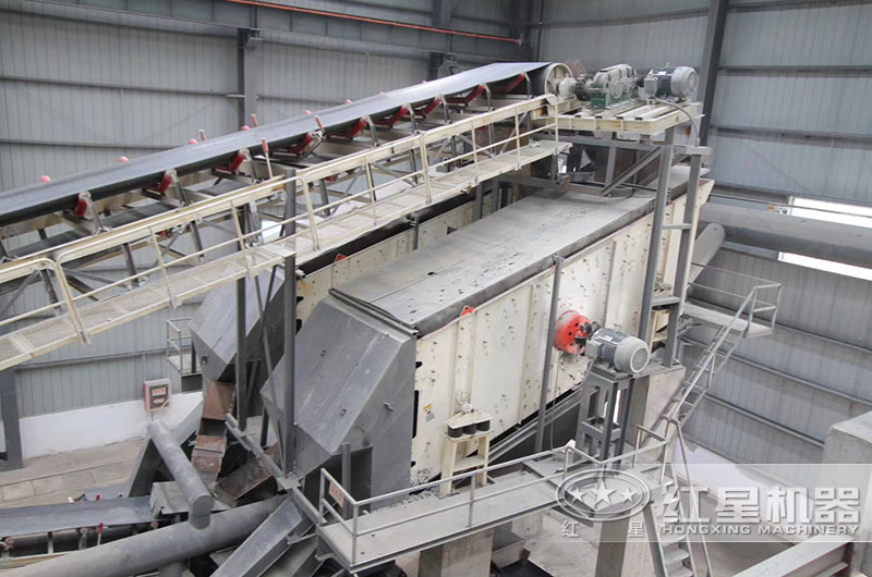 篩石子用滾筒篩好還是振動篩好?哪個生產(chǎn)廠家可靠？