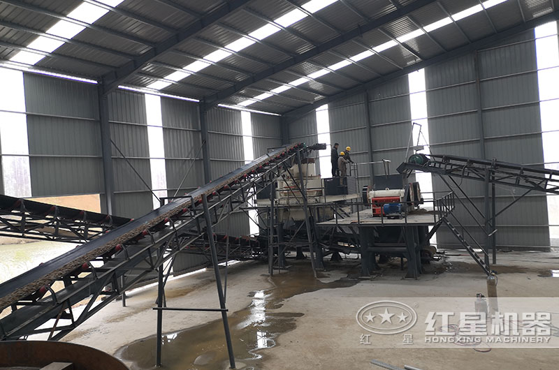 石頭破碎成的沙子怎么樣？能用于修建鐵路嗎？