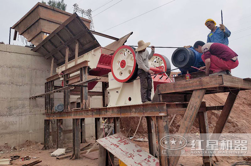 顎式破碎機(jī)可以用于細(xì)碎嗎?出料粒度怎么調(diào)節(jié)？
