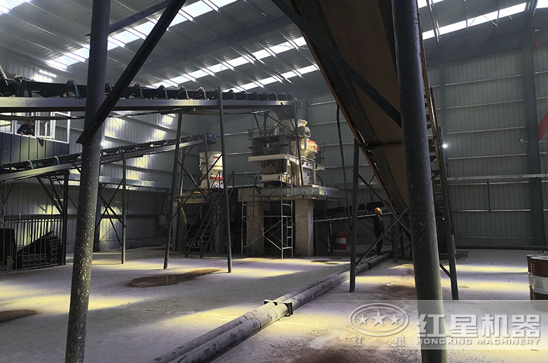 洞渣加工砂石合法嗎？繳納資源稅嗎？需要用到哪些砂石加工設(shè)備？