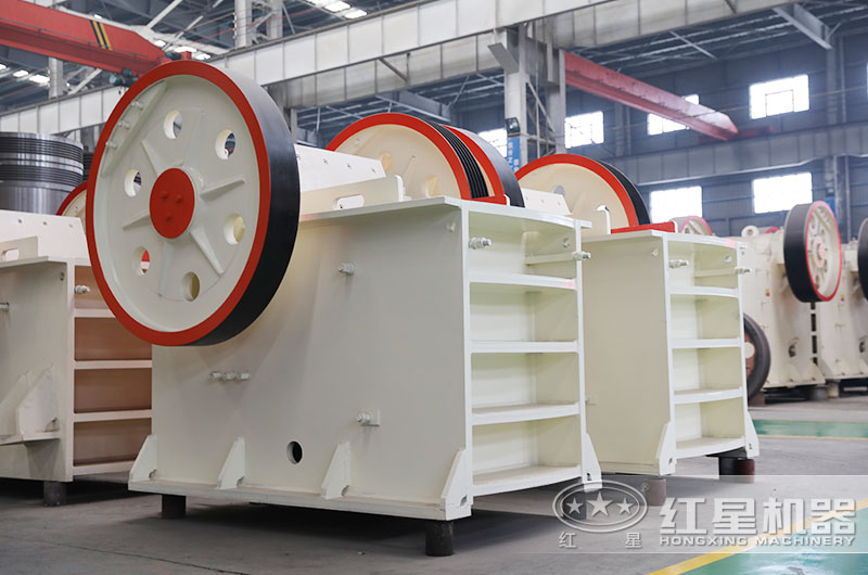 75型破碎機(jī)每小時(shí)產(chǎn)量是多少？投一部75破碎機(jī)需用多少錢(qián)