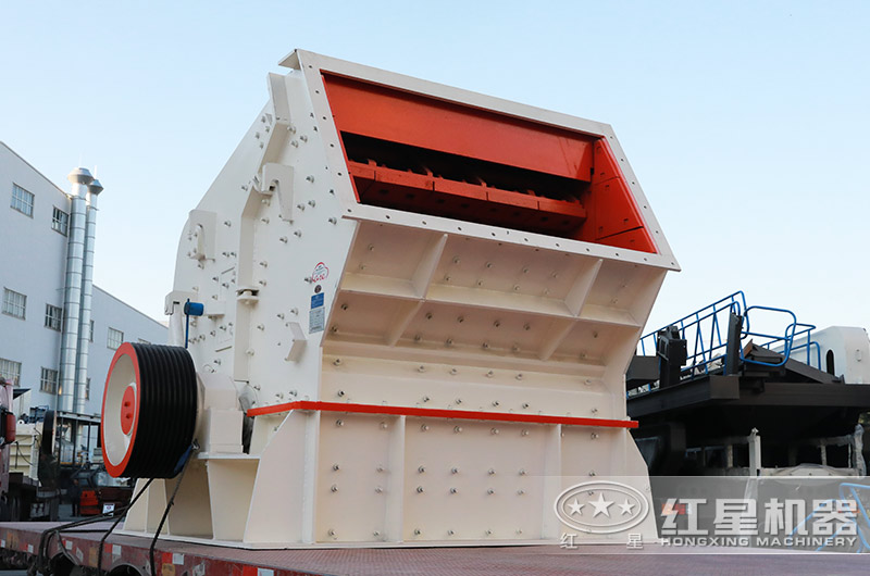 哪種型號的破碎機能處理50公分到20公分硬度不大的物料？