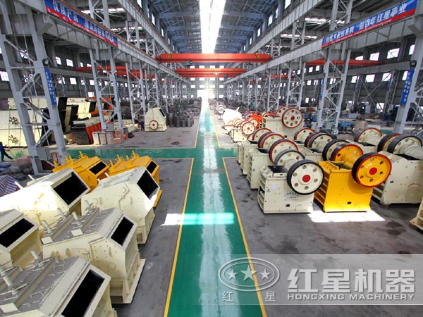 哪款破碎機更適合石料破碎生產線的細碎加工？